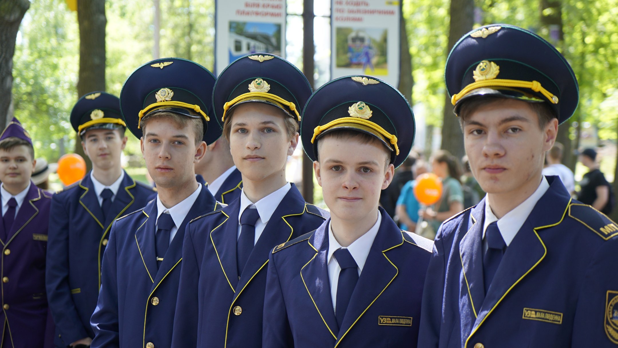 Групове фото дитячої залізниці